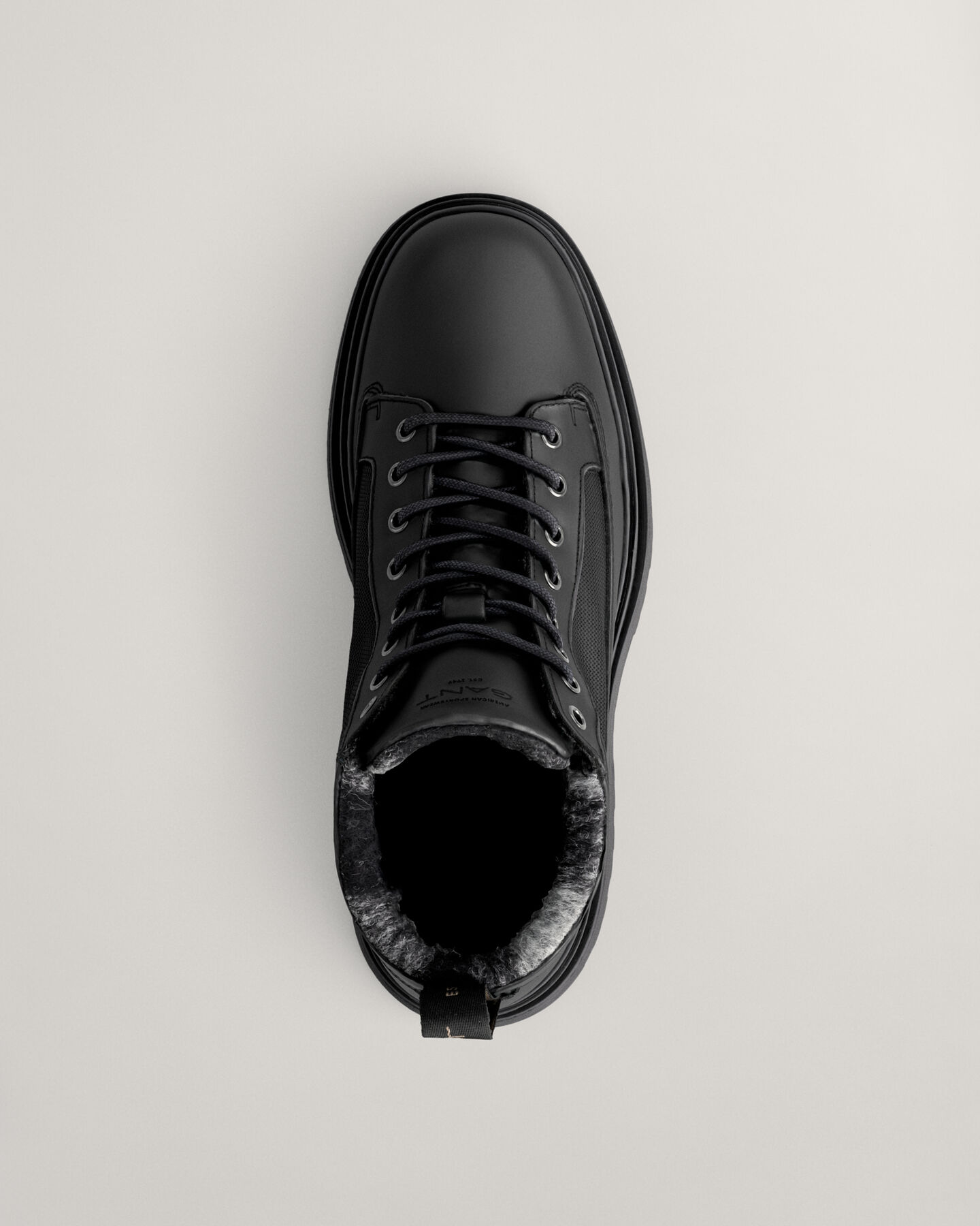 Mittelhoher Rockdor Stiefel