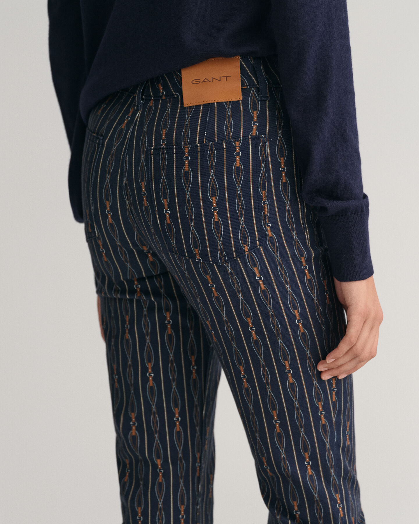 Verk&uuml;rzte Rope Striped Jeans