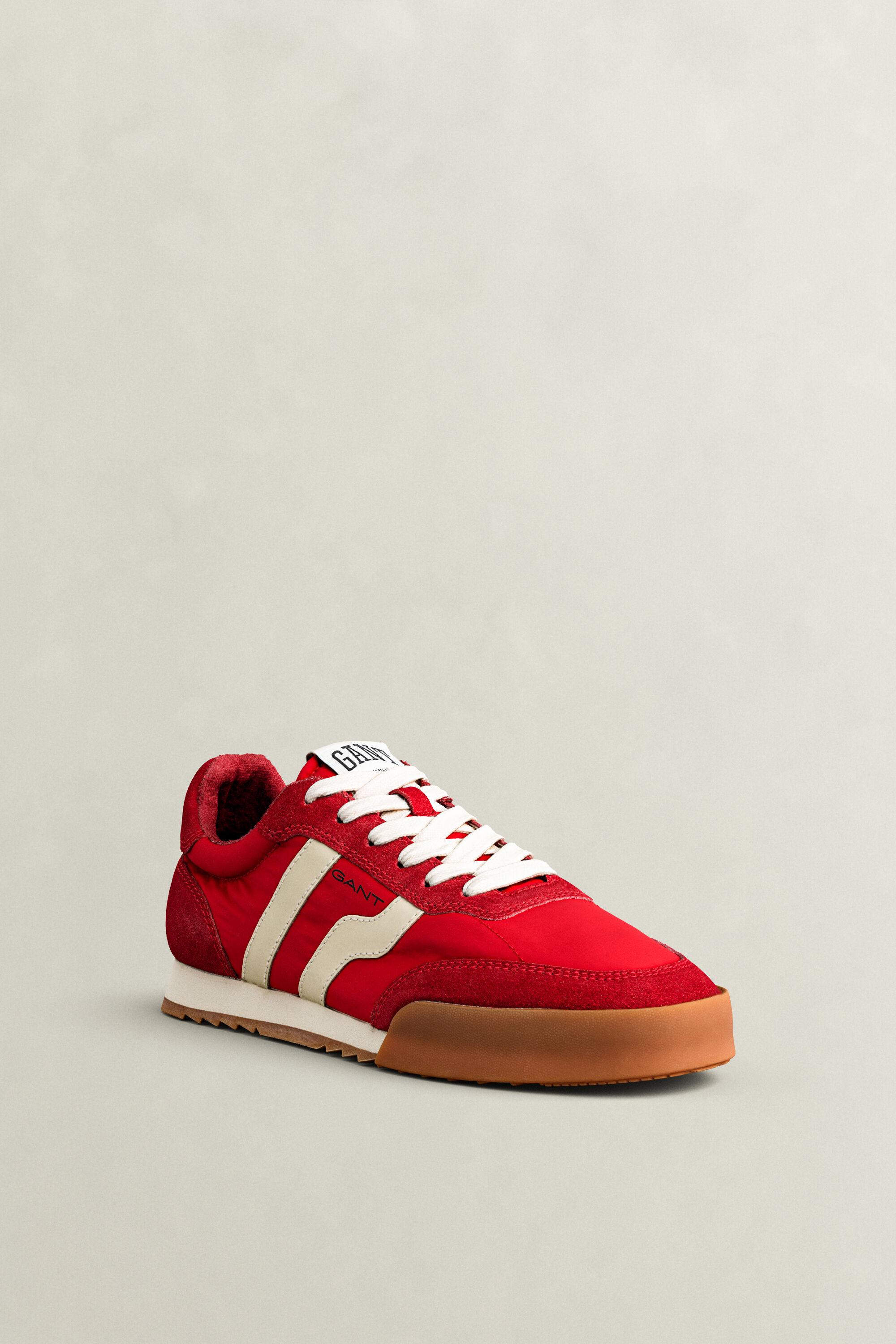 Baylle Sneaker aus Veloursleder — BRICK RED