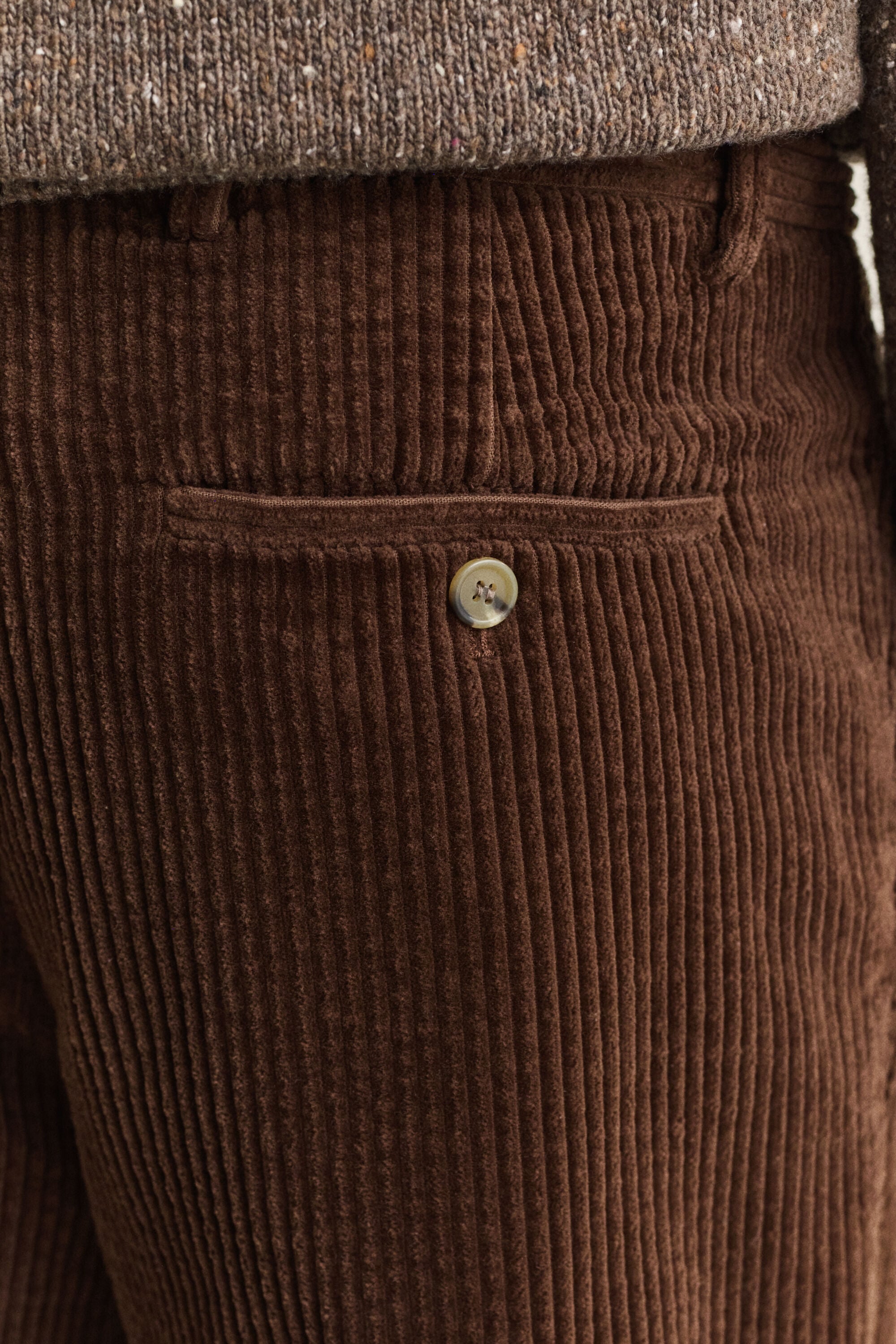 Cord-Chinohose