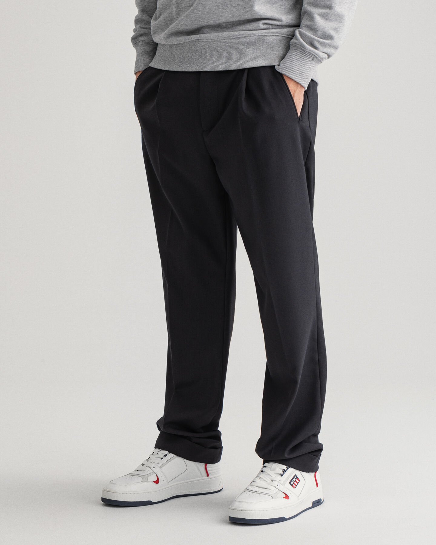 Fluid Bundfaltenhose