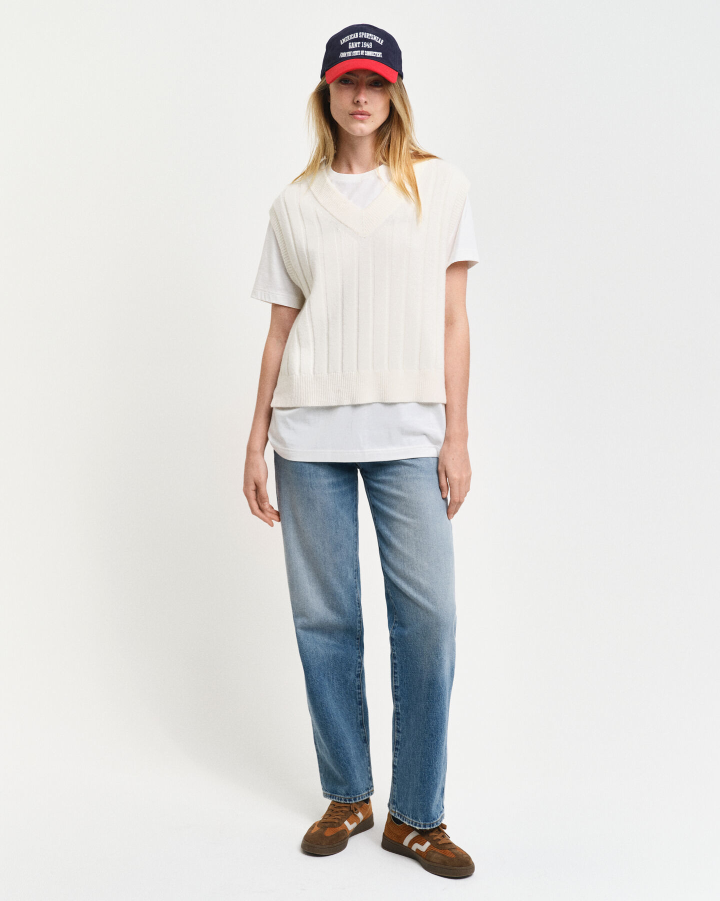Breit gerippter V-Neck Wollpullunder