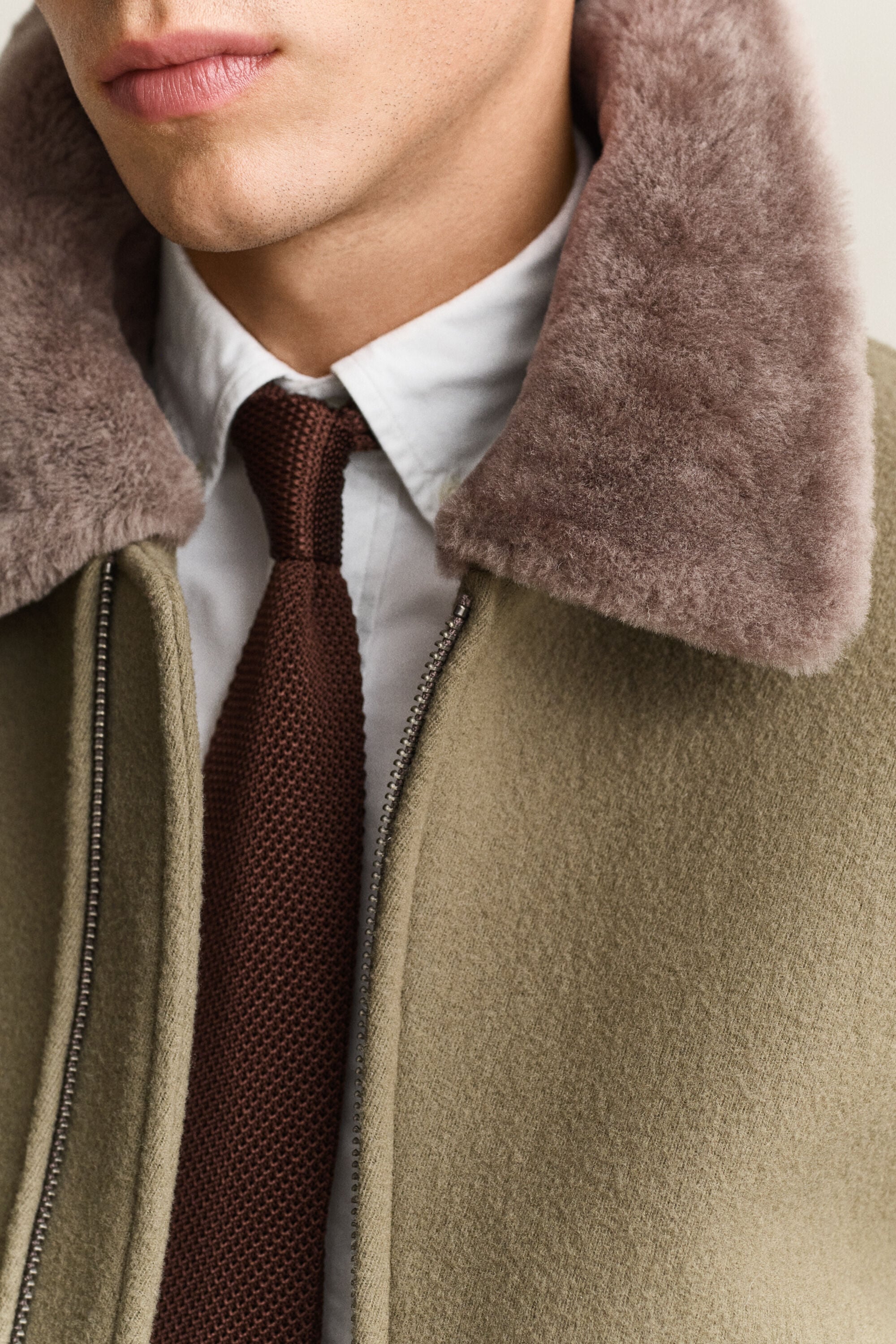 Fliegerjacke aus Wolle mit Shearlingesatz