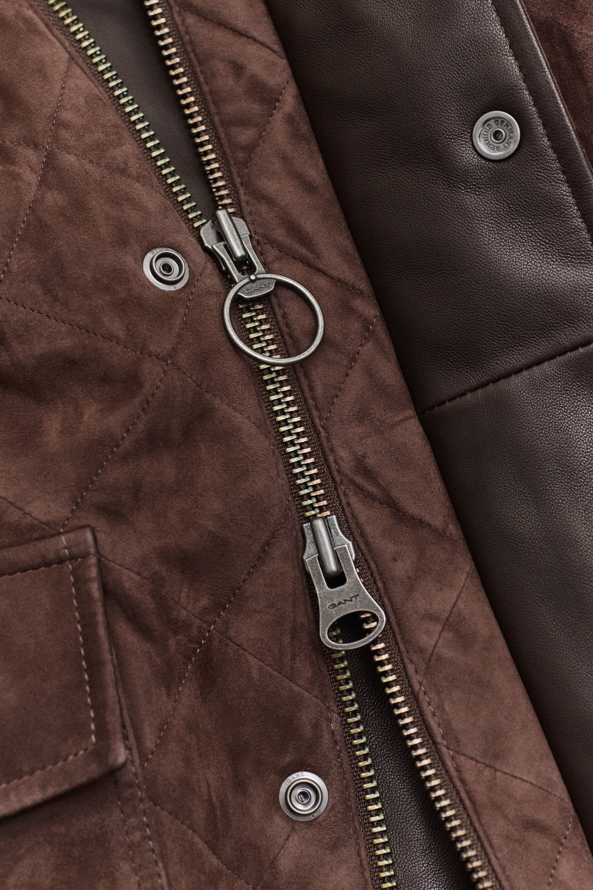 Gesteppte Jacke aus Veloursleder