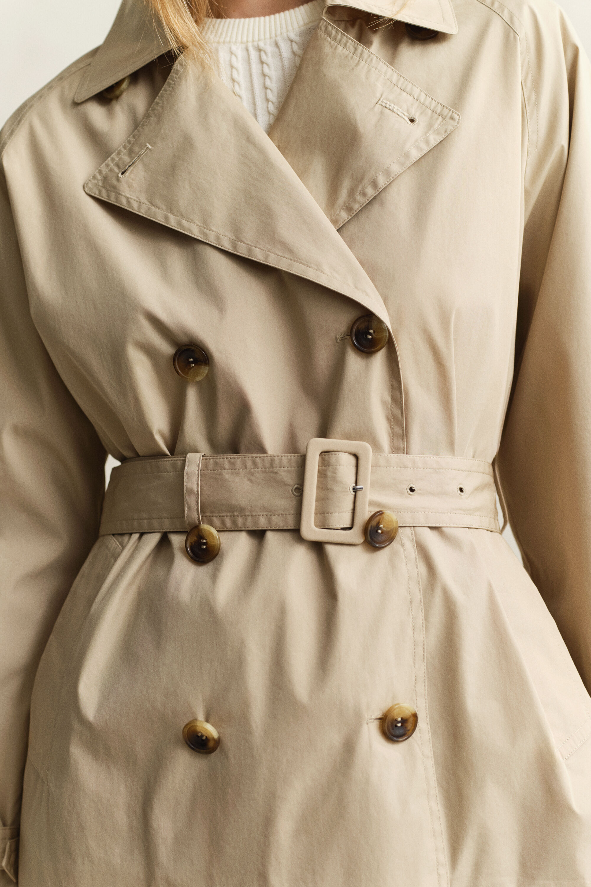 Lightweight Short Trenchcoat