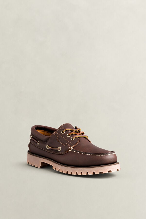 Tratton Leather Boat Shoes — COGNAC BROWN