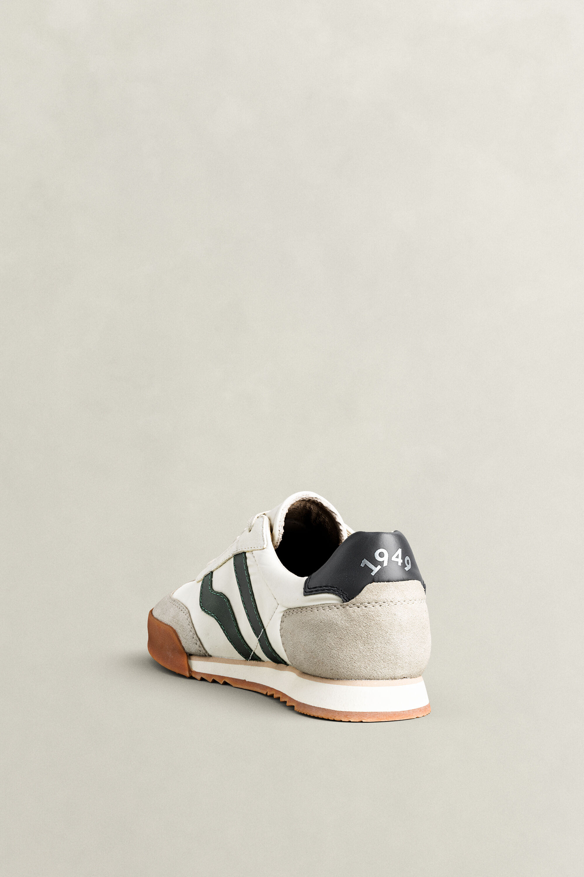 Baylle Sneaker aus Veloursleder