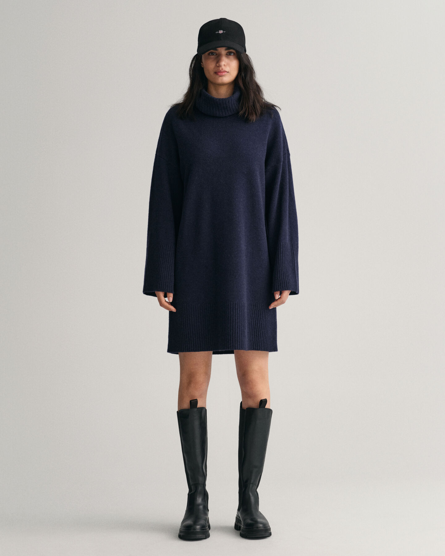 Lounge Rollkragenkleid