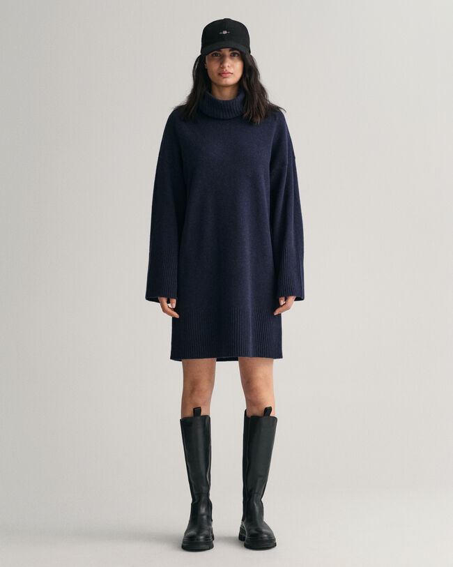 Lounge Rollkragenkleid