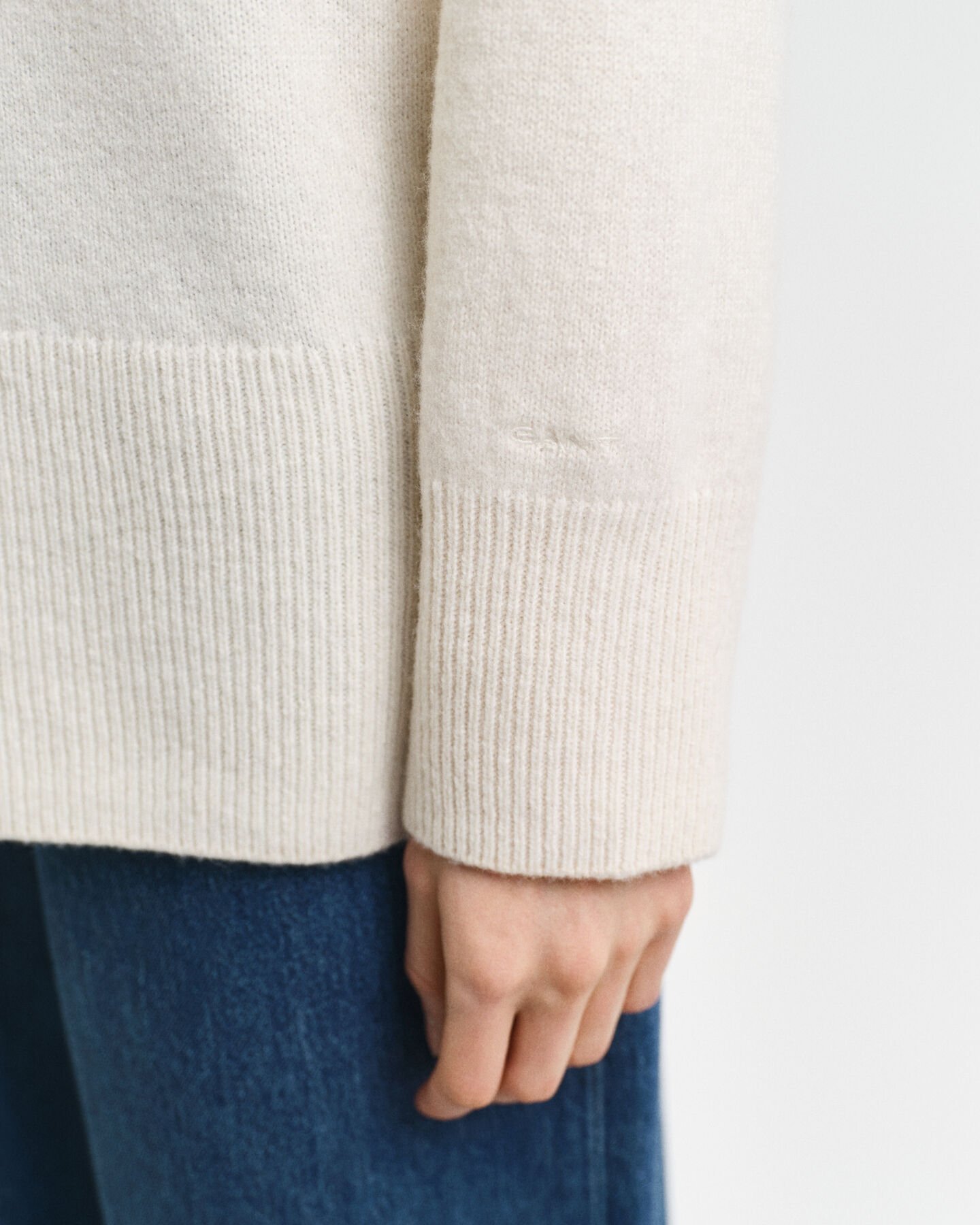 Herringbone Rollkragenpullover mit Detail