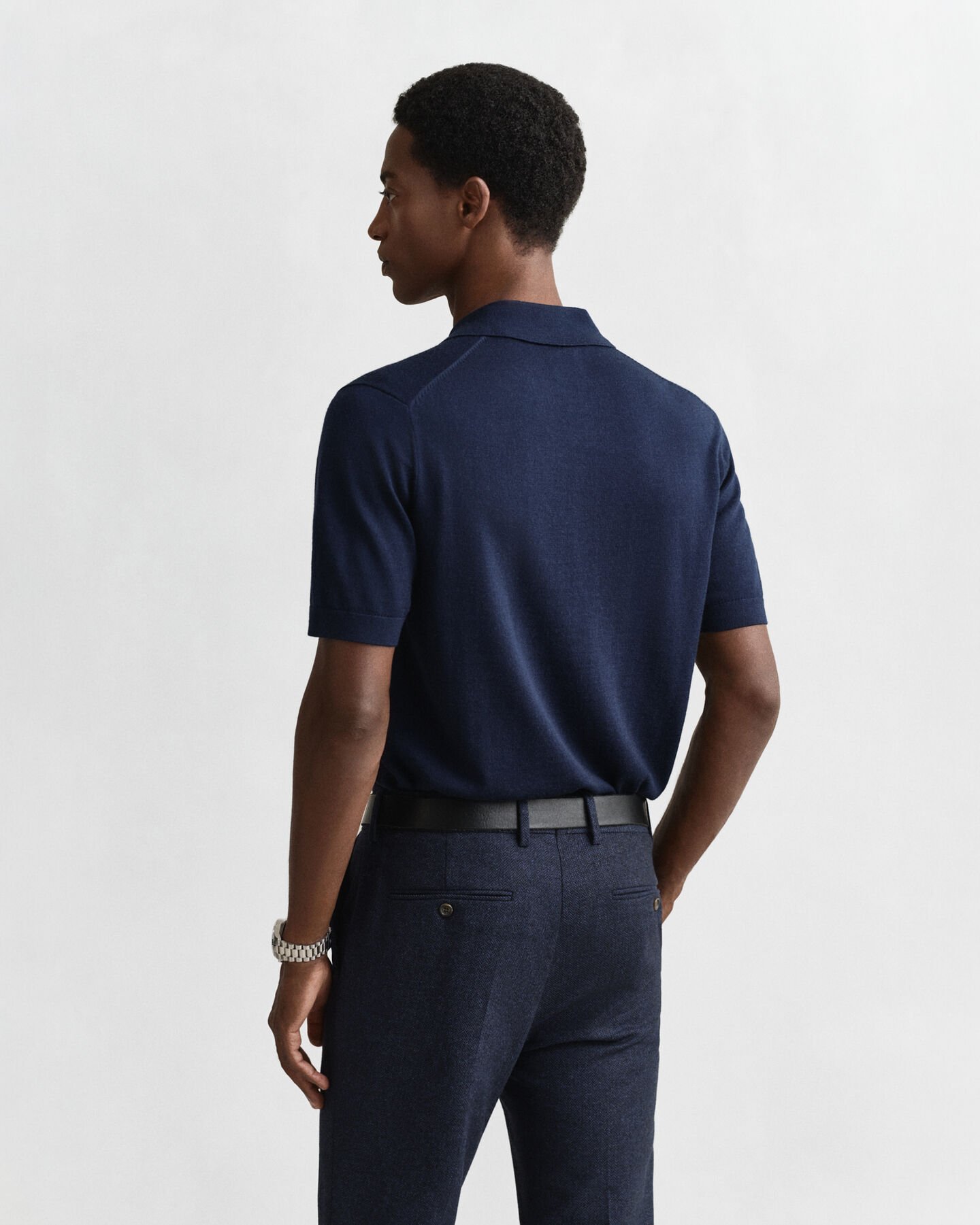 Kurz&auml;rmeliger Polopullover aus extrafeiner Merinowolle