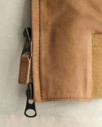 Bomberjacke aus Veloursleder