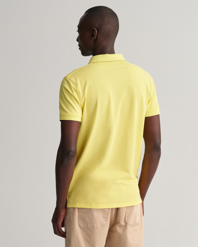 Piqu&eacute; Poloshirt mit Kontrastkragen