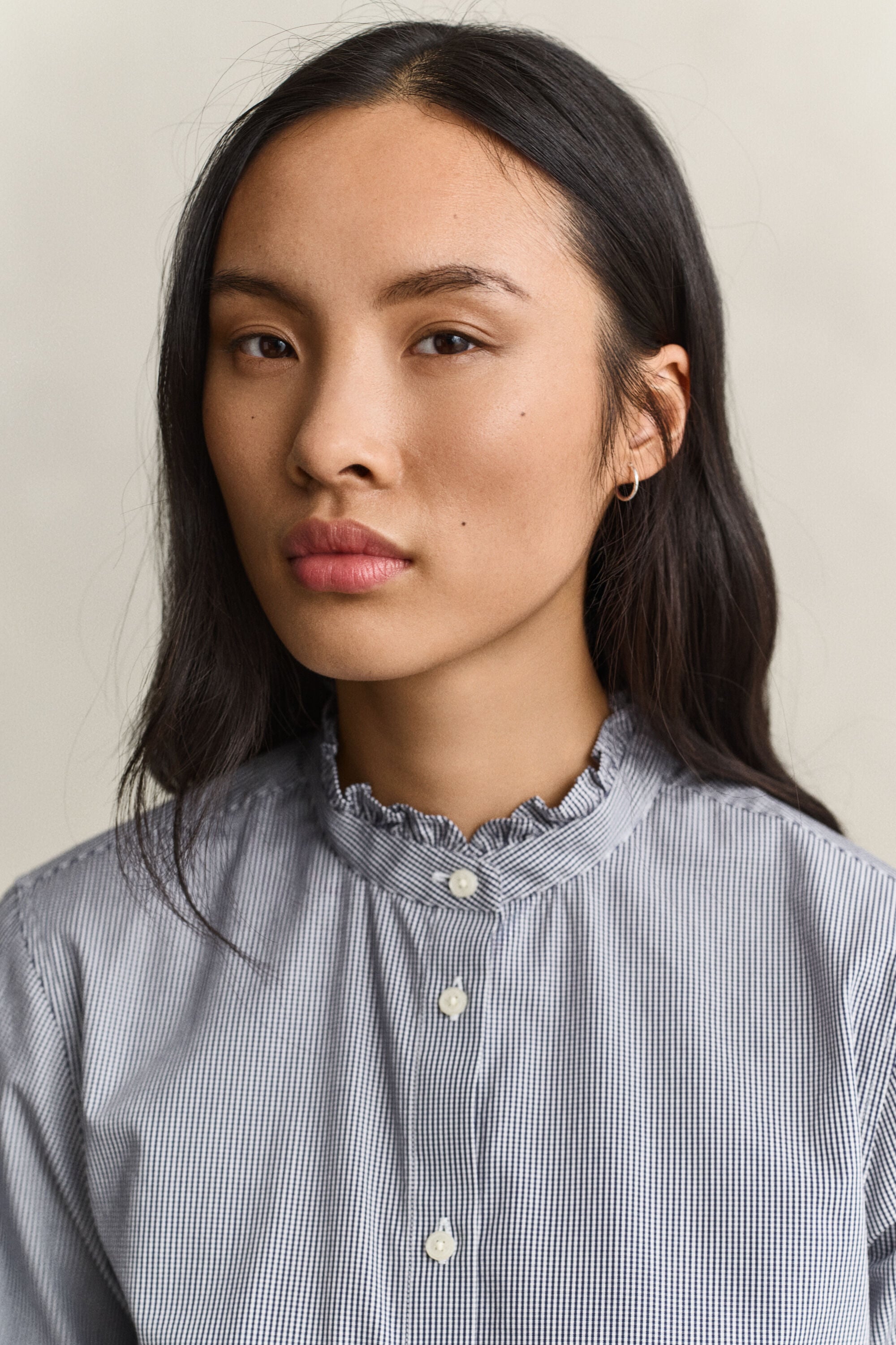 Bluse mit Rüschenkragen