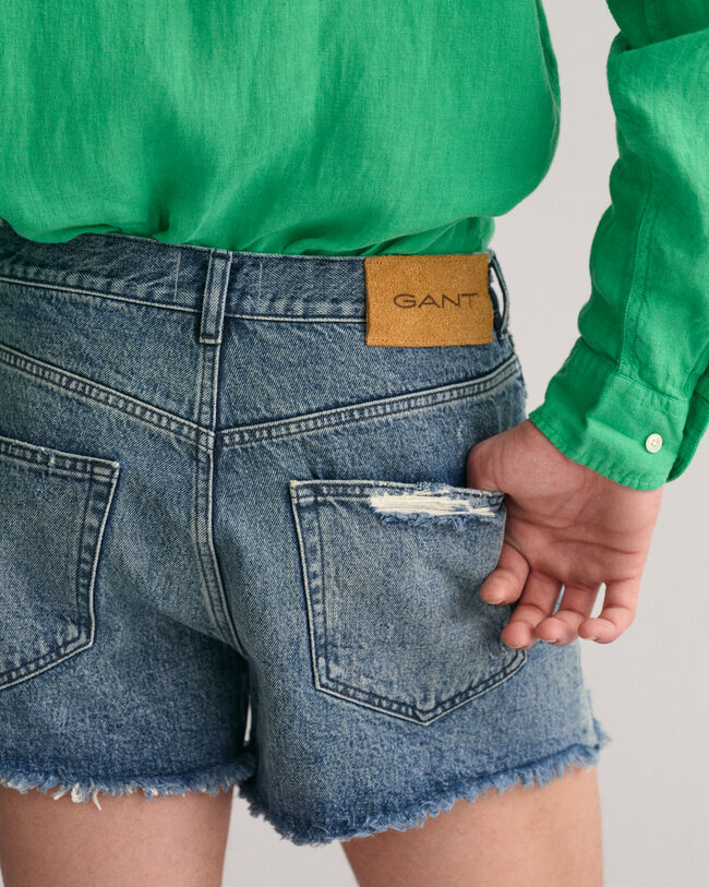 Unvers&auml;umte Jeansshorts