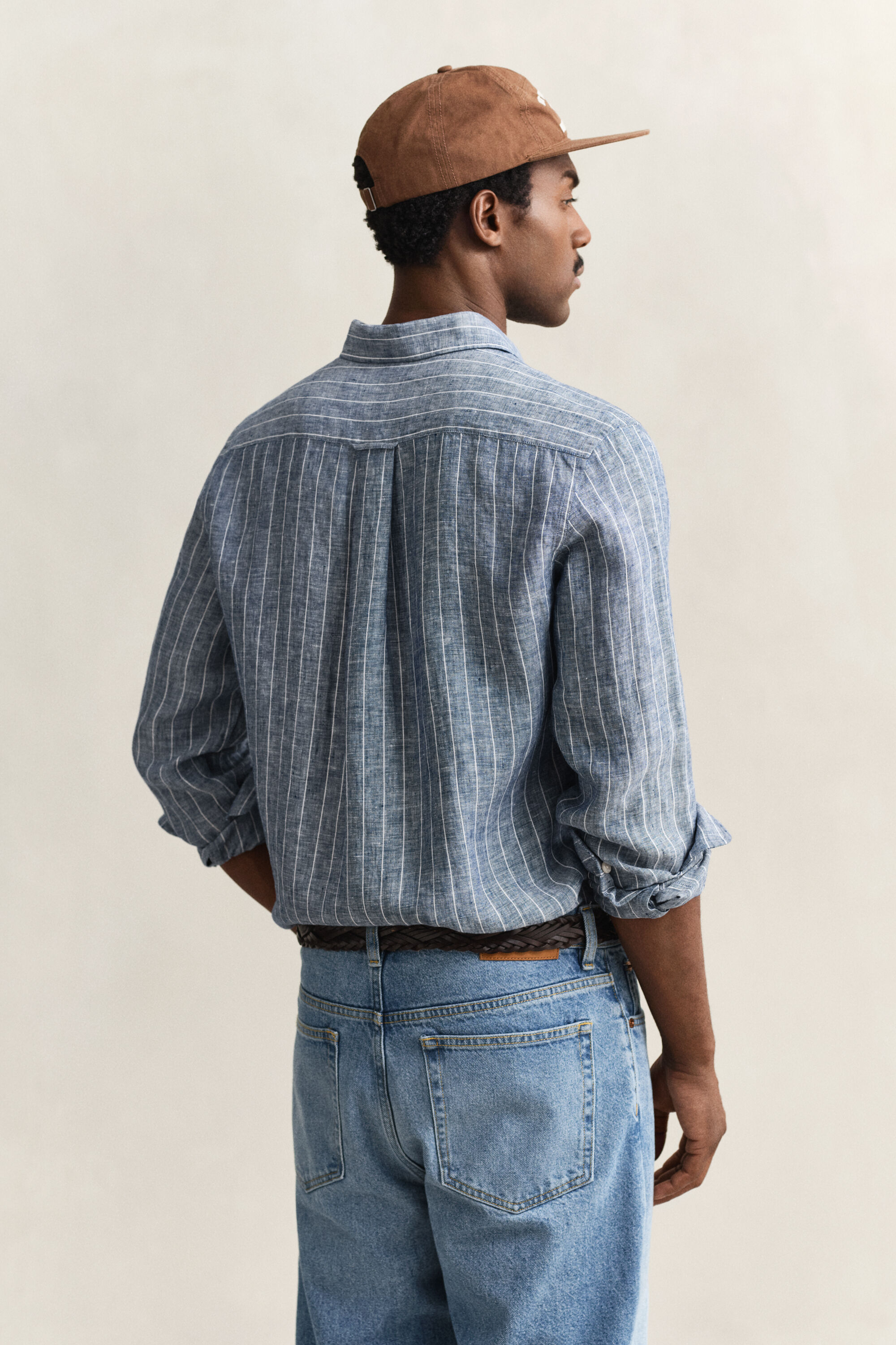 Gestreiftes Leinenhemd