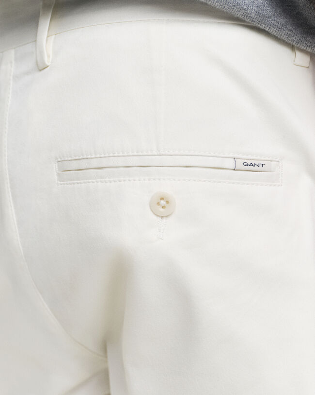 Slim Fit Sport Chinohose