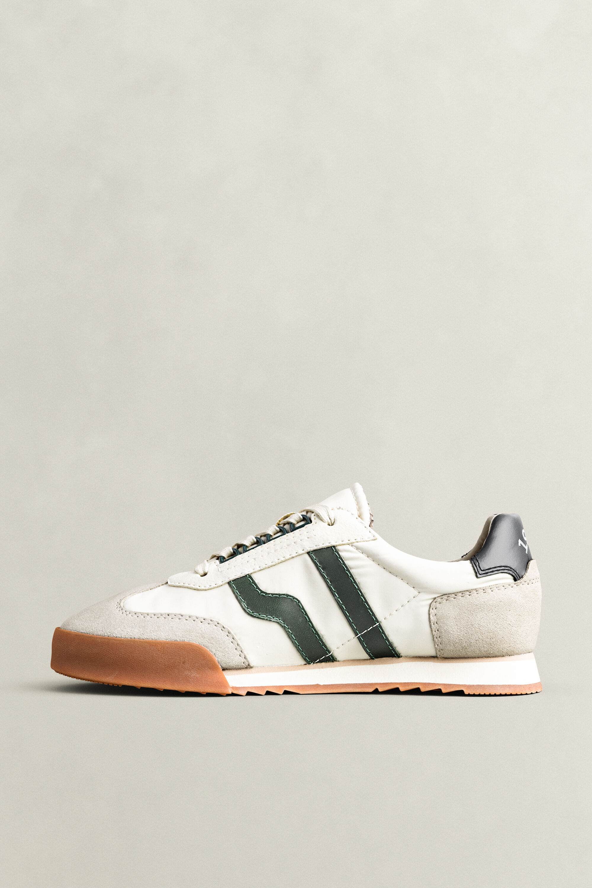 Baylle Sneaker aus Veloursleder