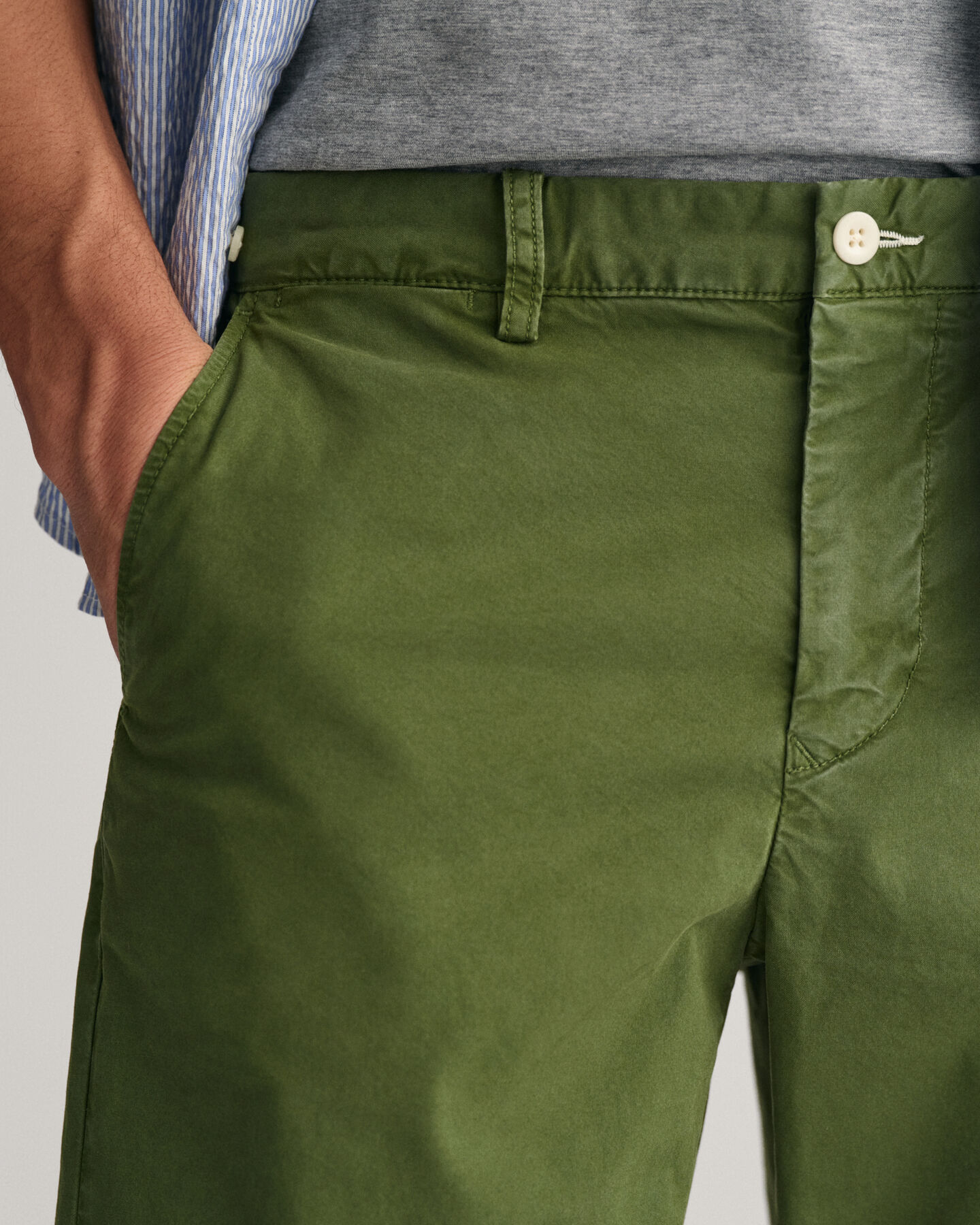 Sunfaded Regular Fit Shorts