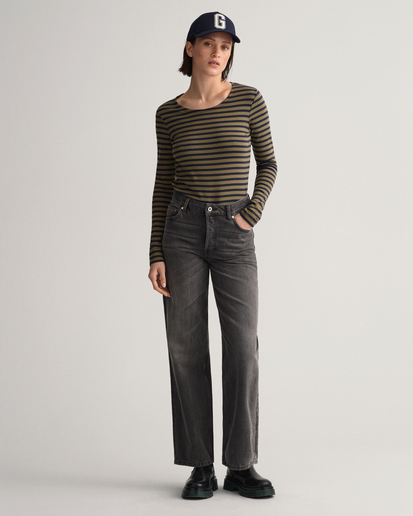 Geripptes Langarm-T-Shirt mit Streifen