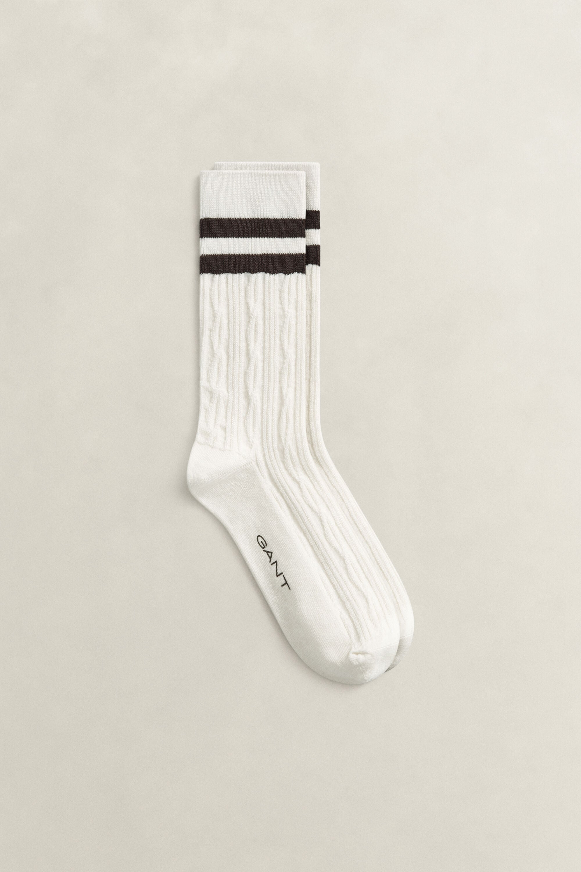 Sportsocken mit Zopfmuster