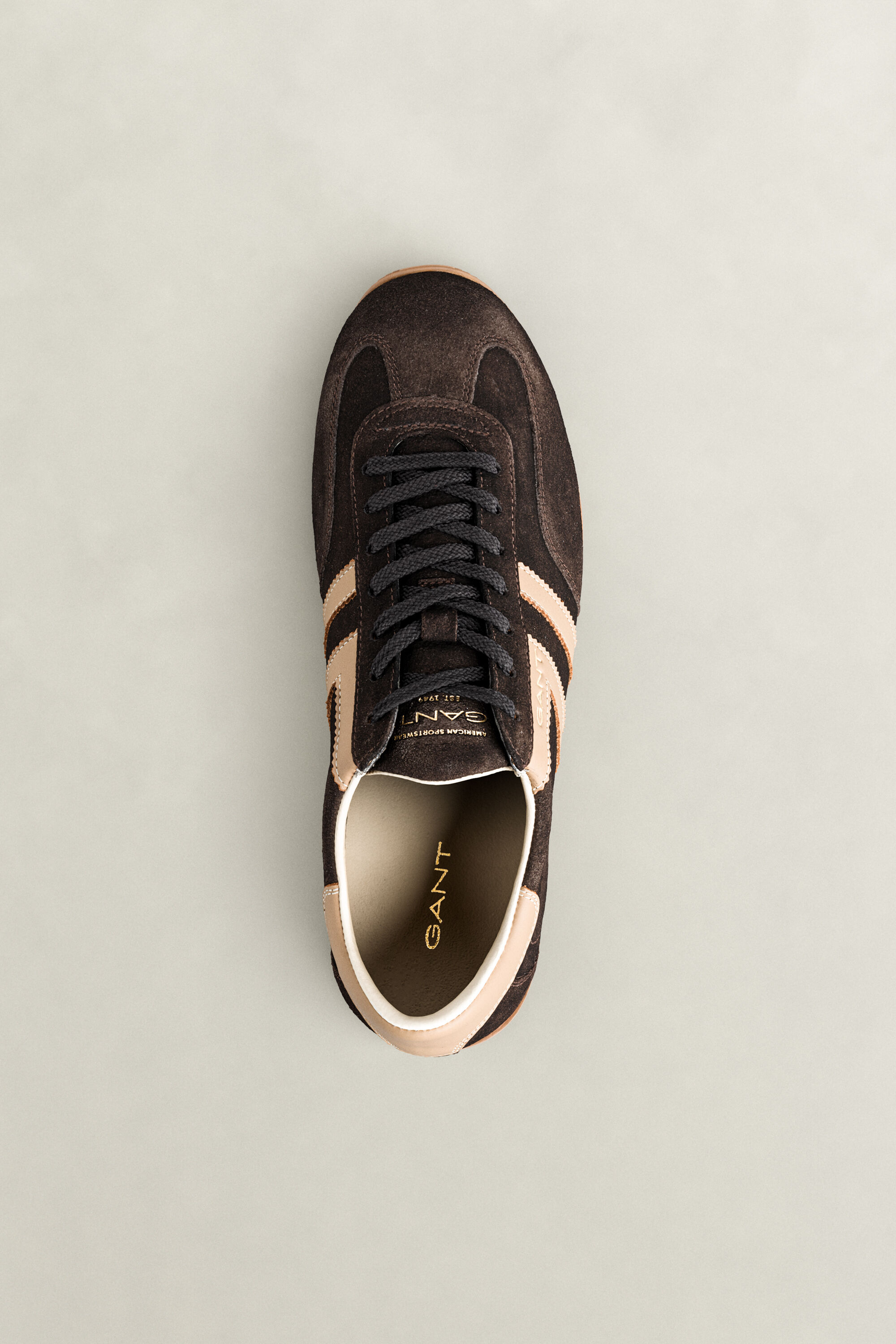 Spearclub Sneaker aus Veloursleder
