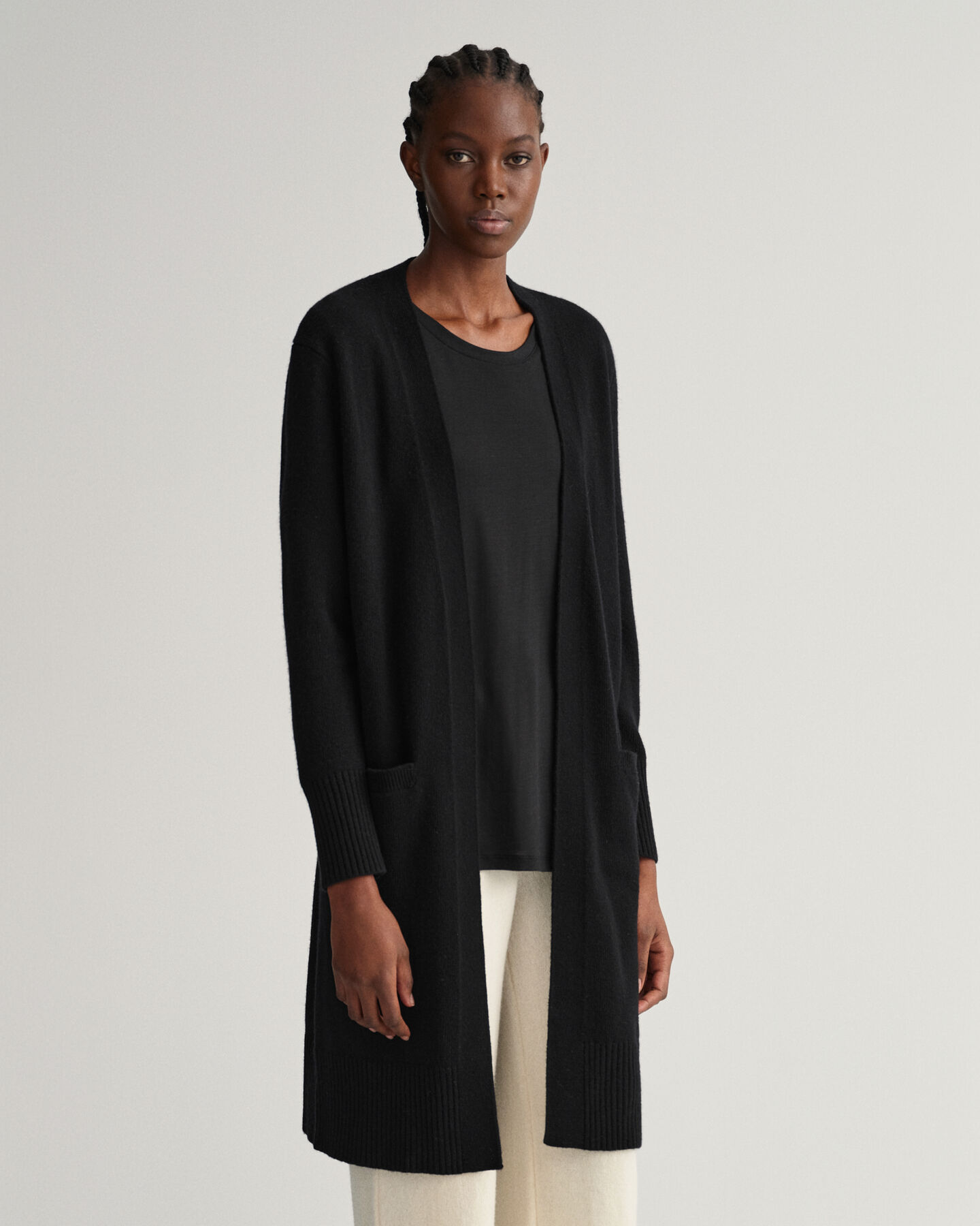 Lange Wollstrickjacke