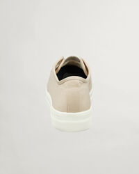 Leisha Sneaker