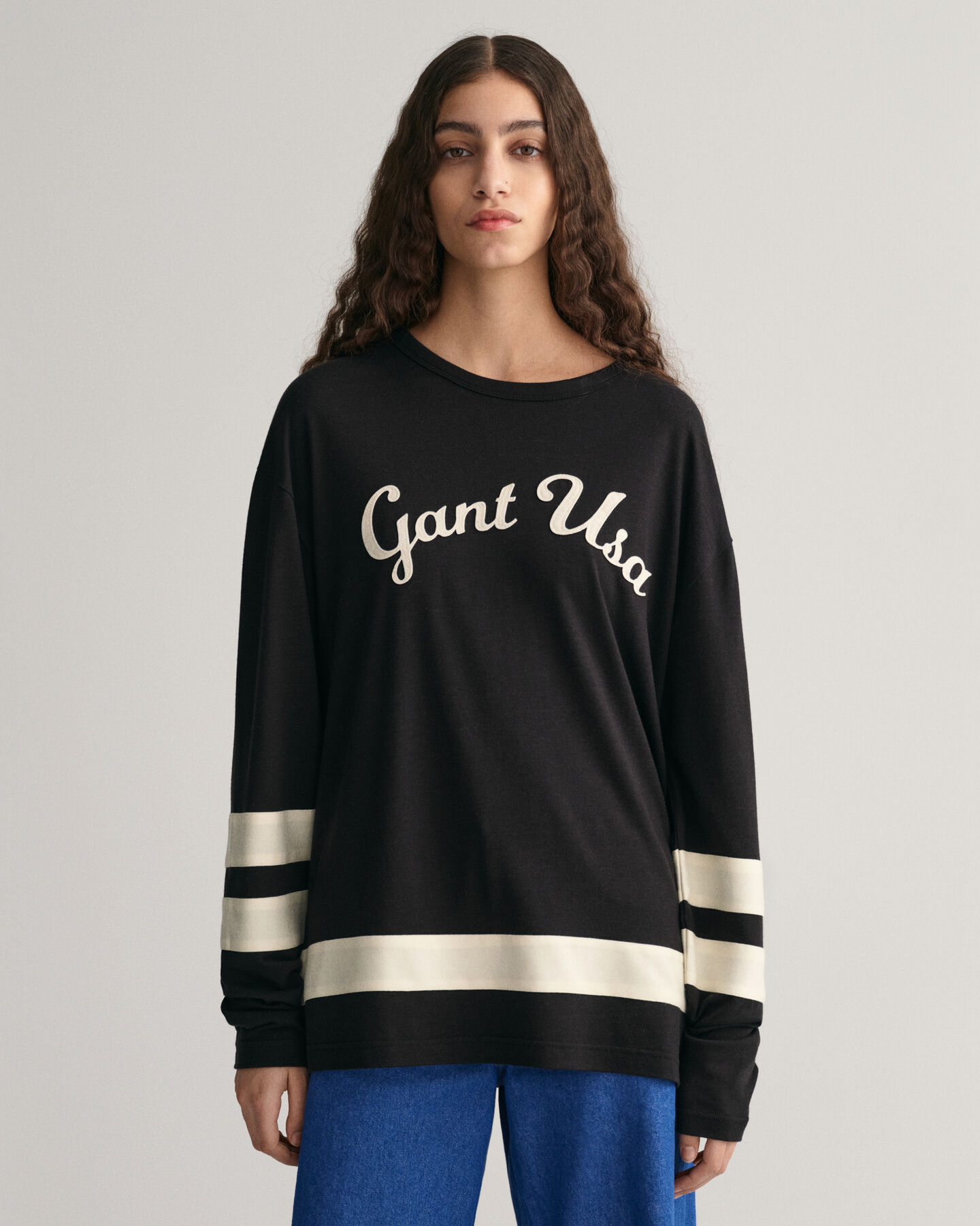 Script Graphic Langarm-T-Shirt