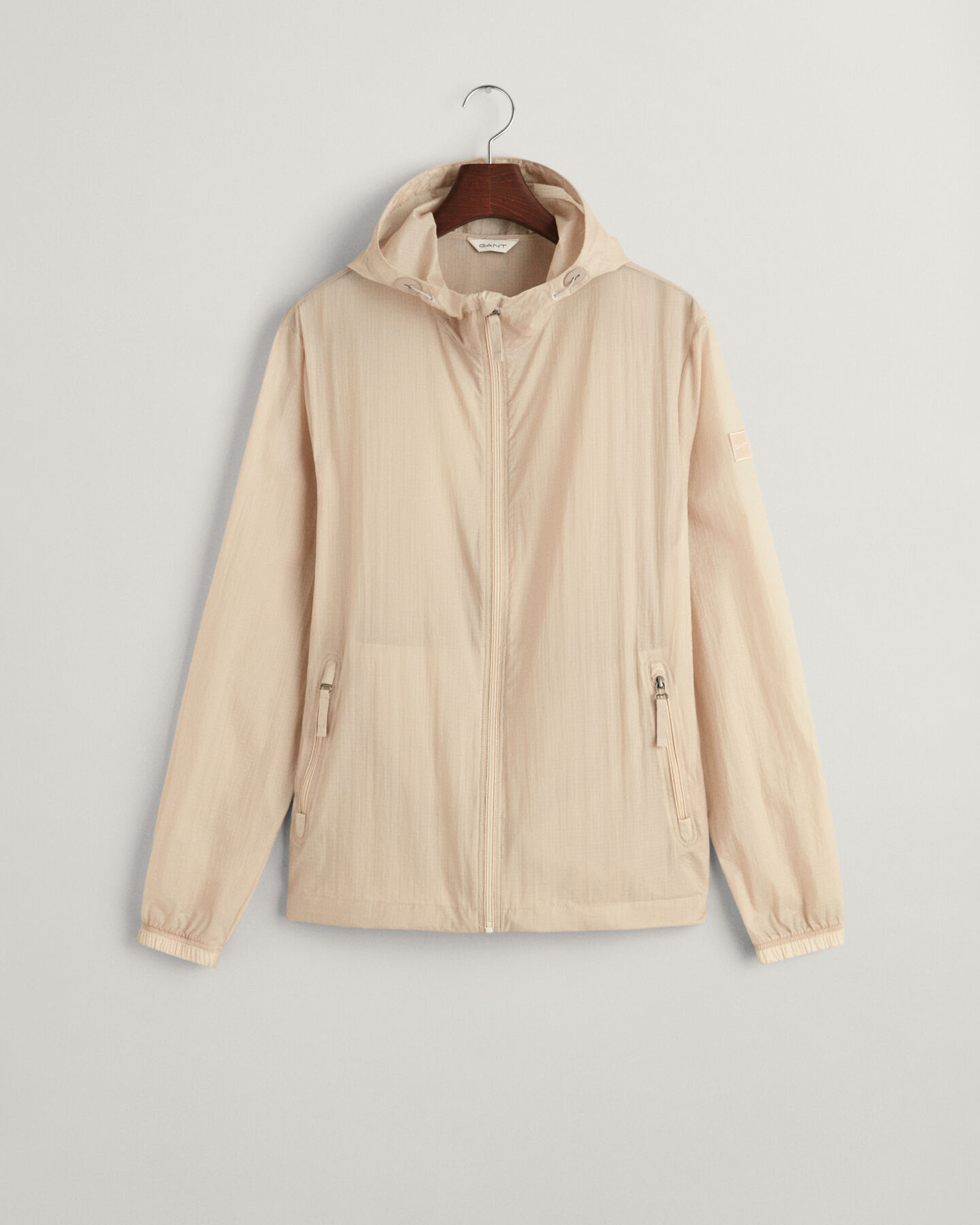 Packbarer leichter Windbreaker