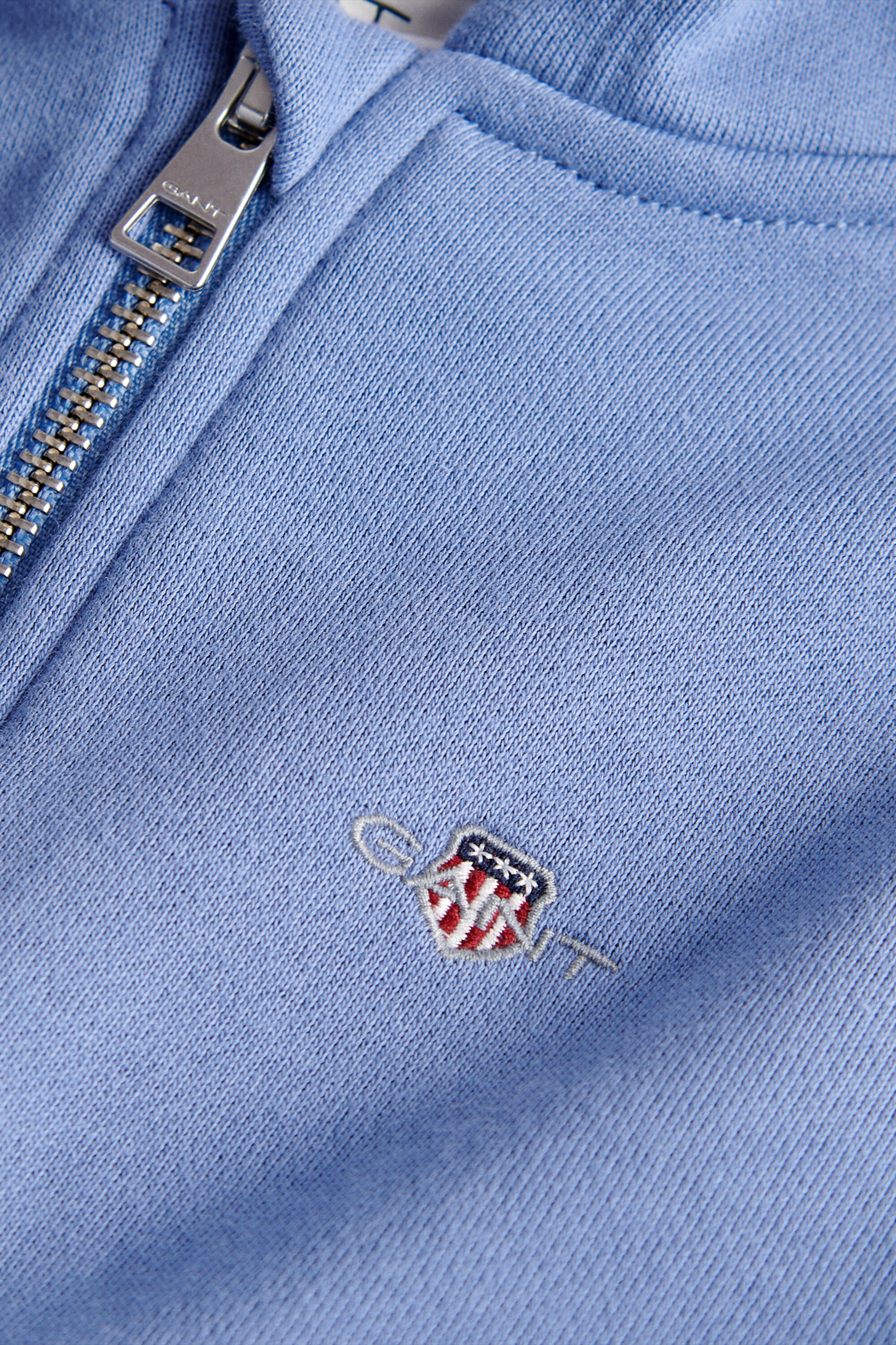 Boys Shield Set mit Sweatjacke, T-Shirt und Sweathose