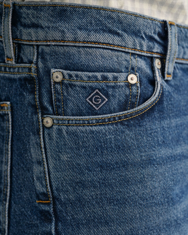 Arley Regular Fit Expressive Wash Jeans