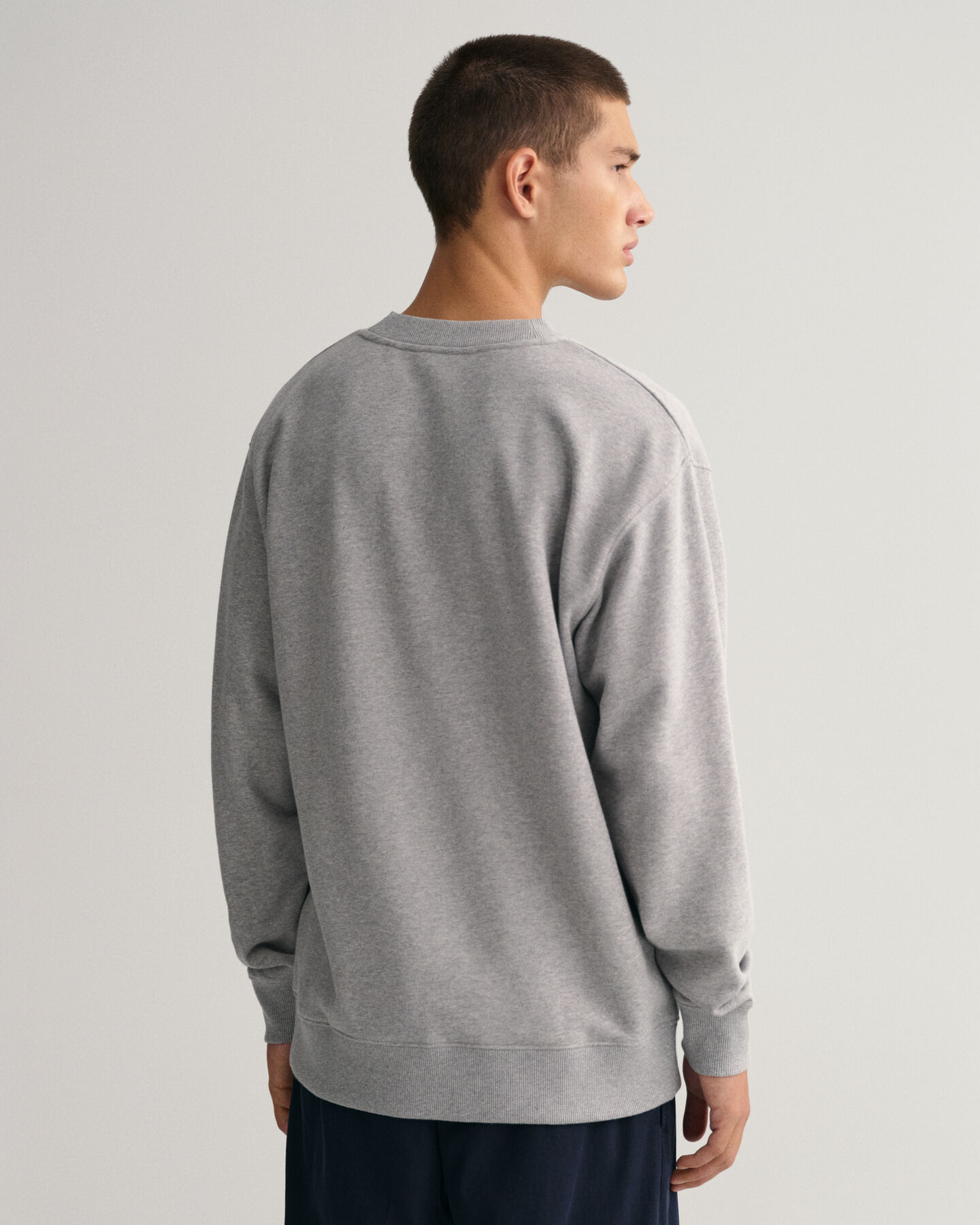 Retro Crest Rundhals-Sweatshirt