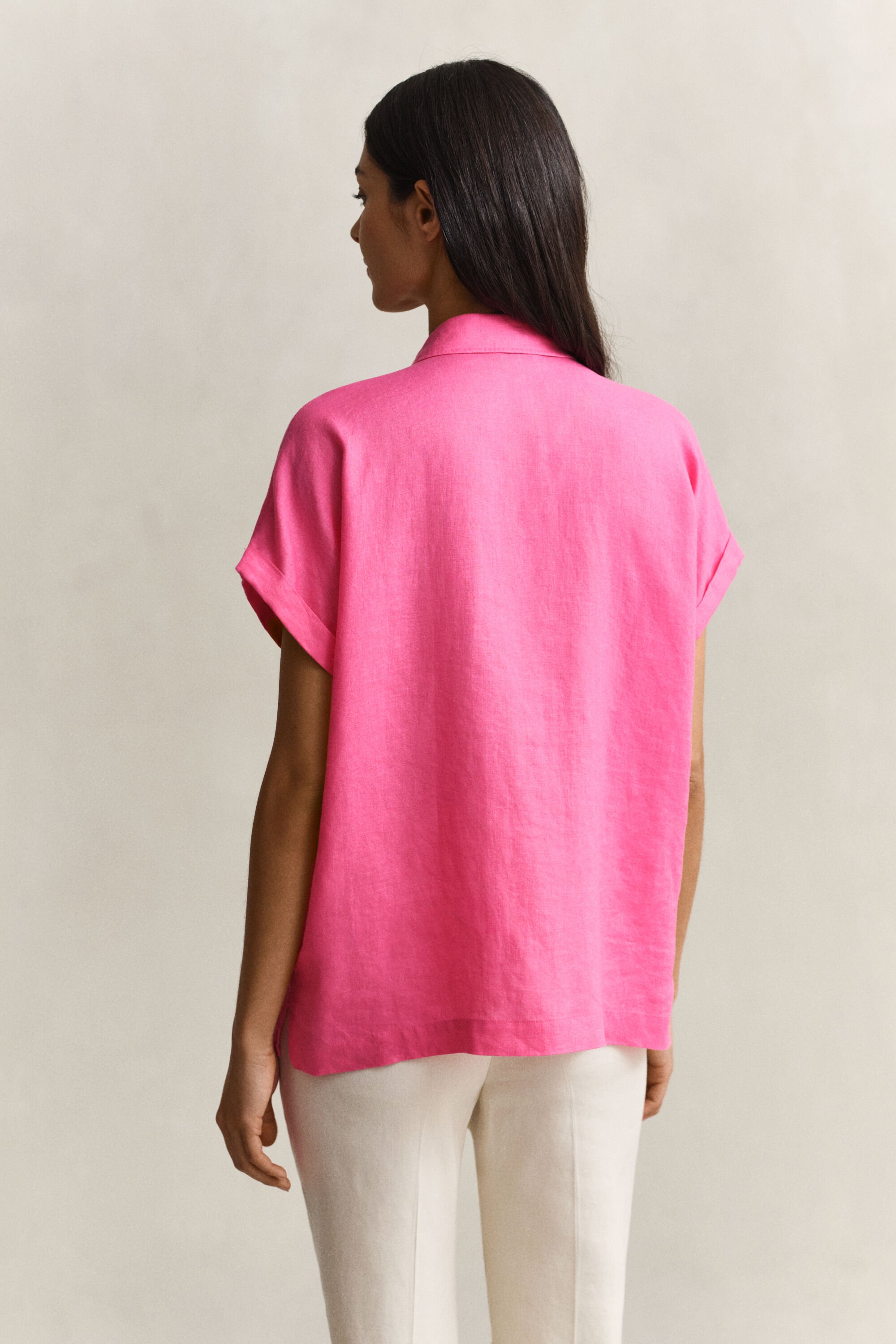 Leinenbluse mit Flügelärmeln