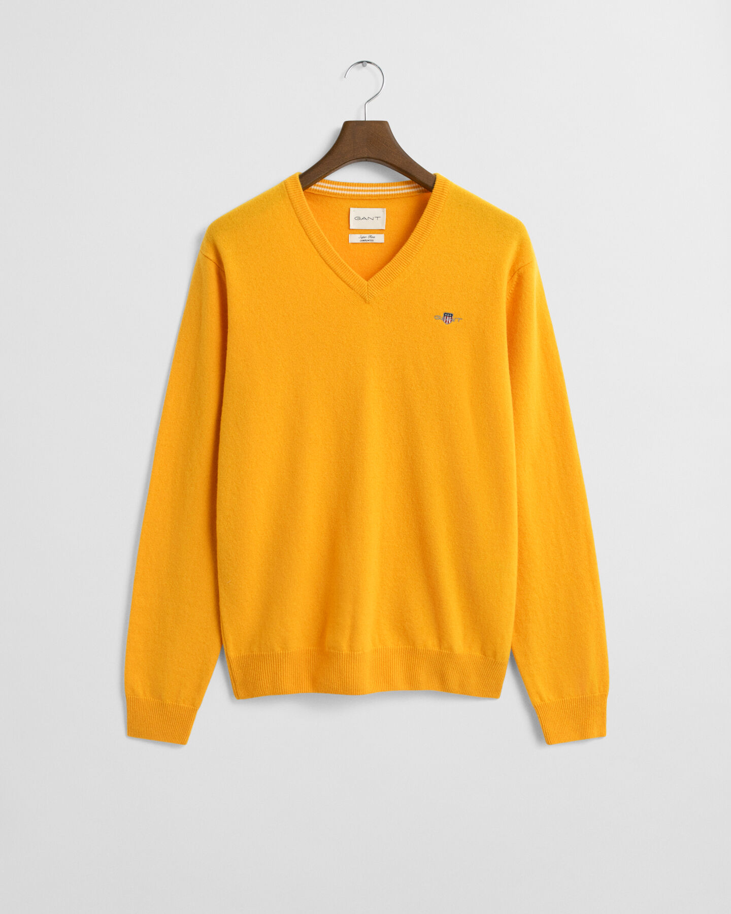 Superfine Lambswool V-Neck Pullover