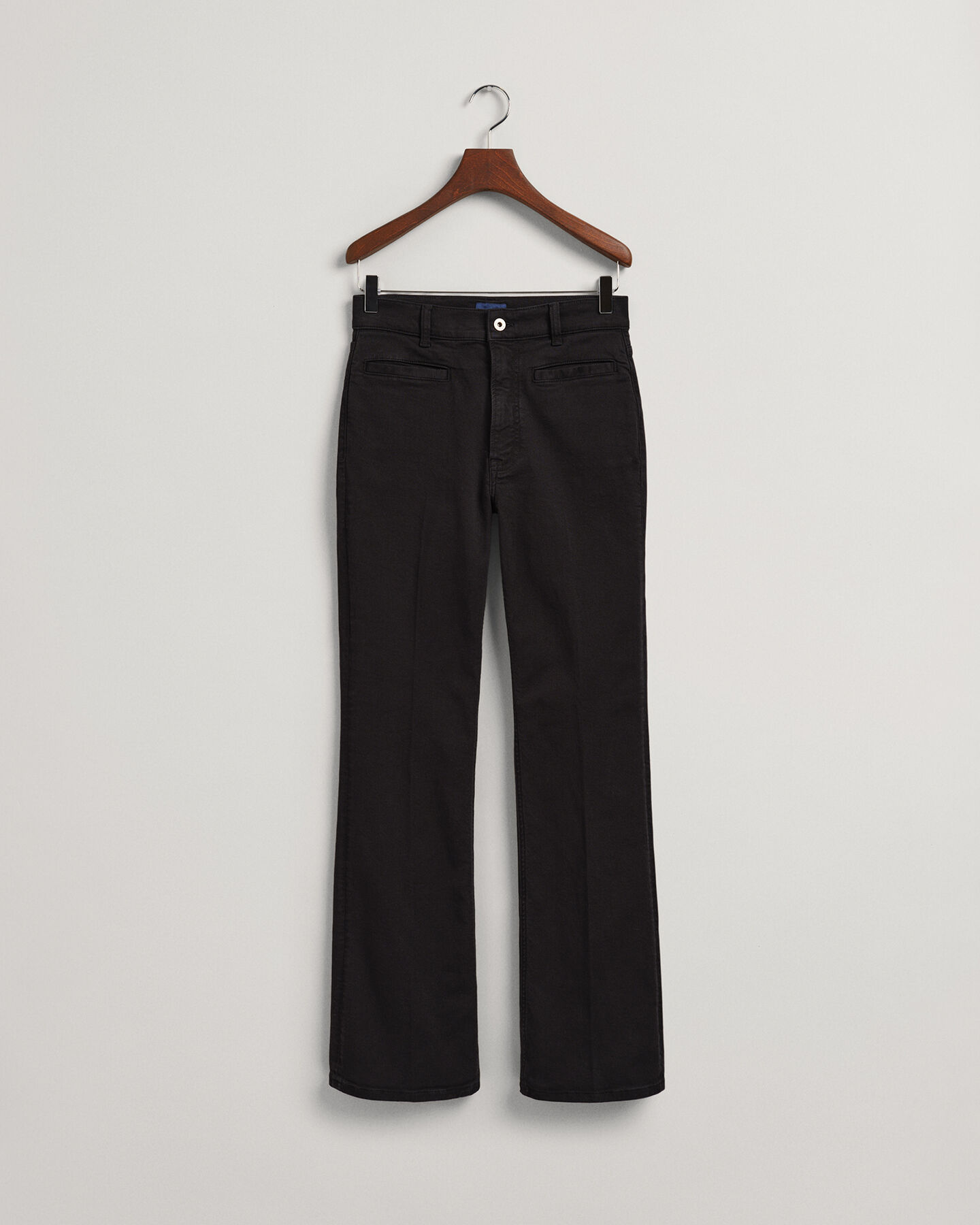 Color Jeans mit ausgestelltem Bein