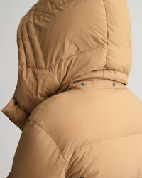 Mittellange Daunenjacke