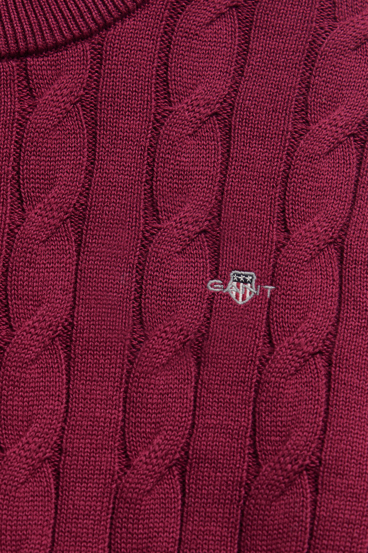 Teen Girls Shield Cable Knit Sweater — VIBRANT BURGUNDY