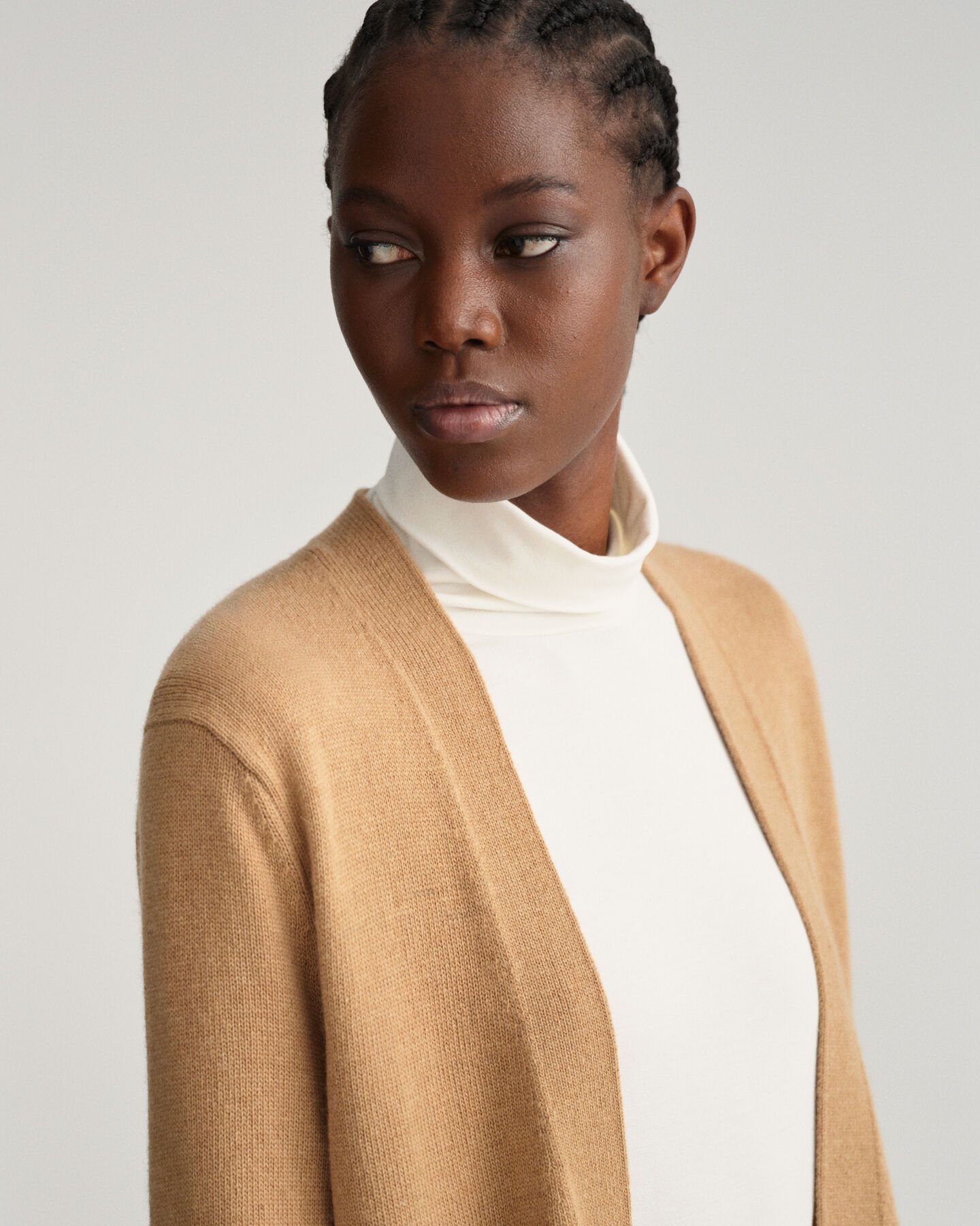 Lange Wollstrickjacke