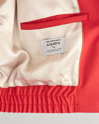 Verkürzte Varsity Jacke