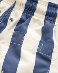 Boys Badeshorts mit Blockstreifen