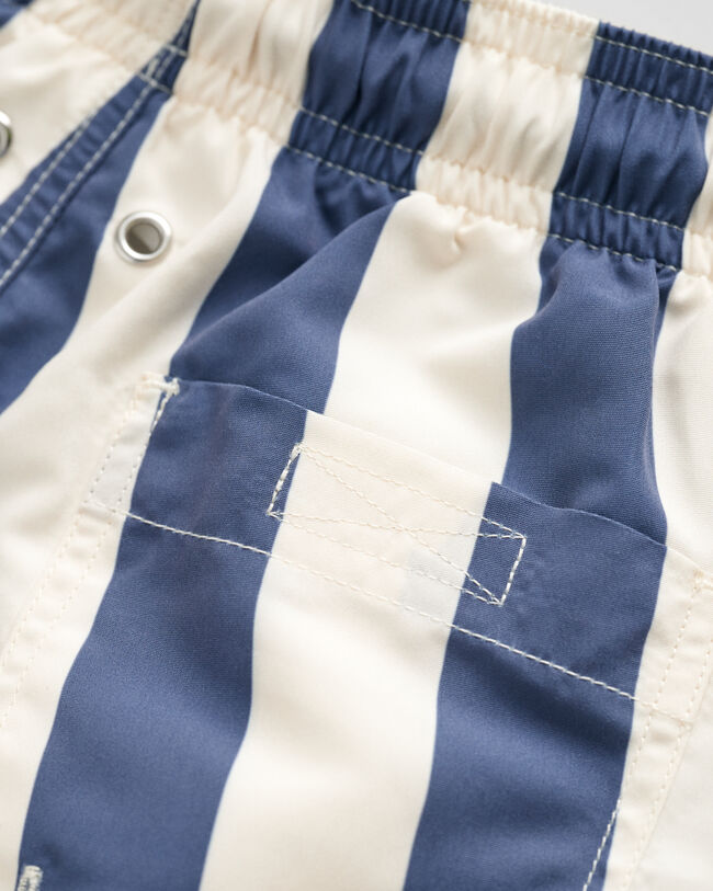 Boys Badeshorts mit Blockstreifen