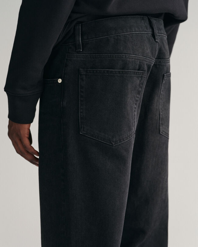 Relaxed Fit Jeans mit schmal zulaufendem Bein