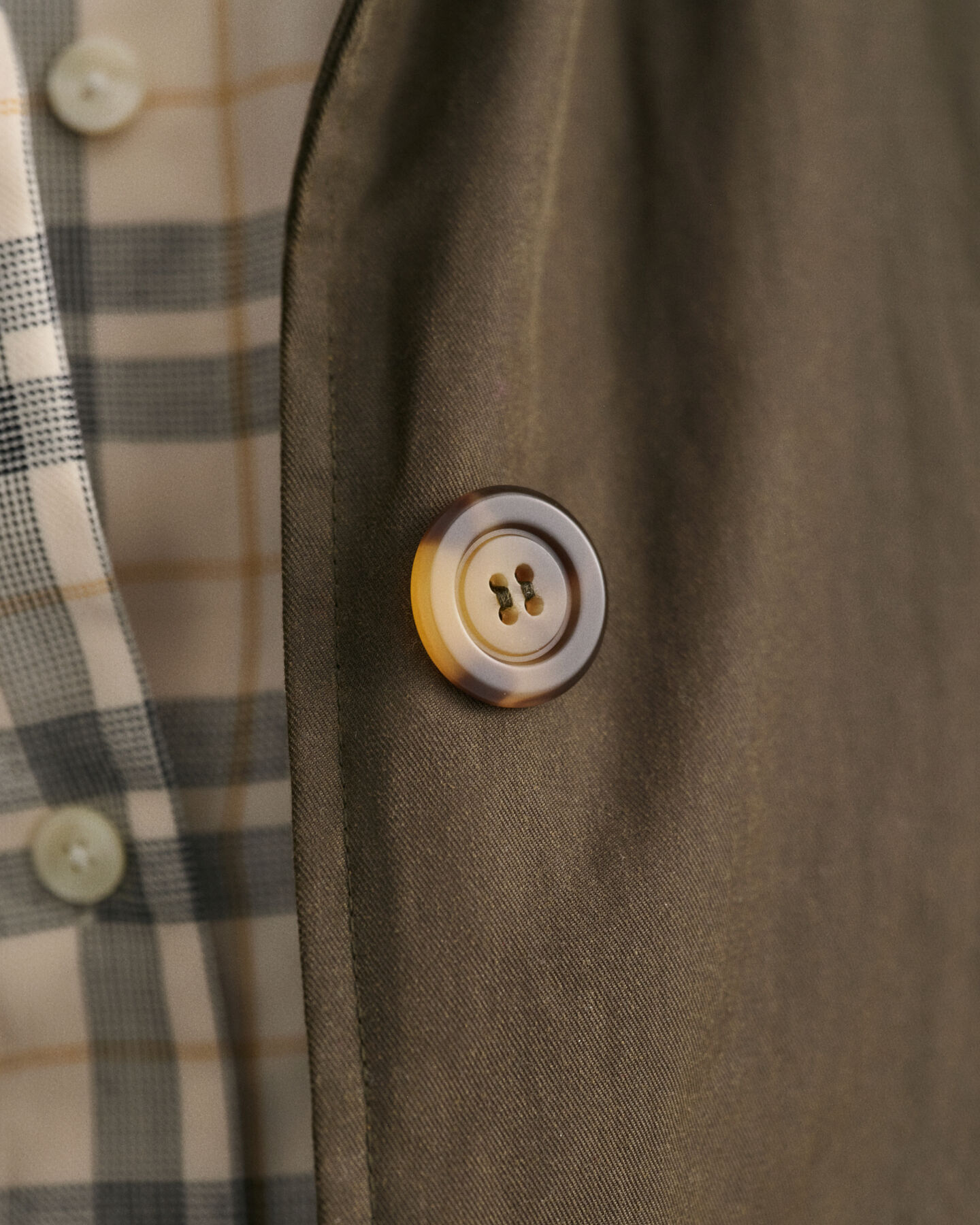 Gewachster Kurzmantel