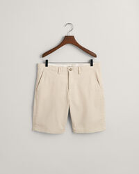 Seasonal Essential Regular Fit Archive Shield Chinoshorts