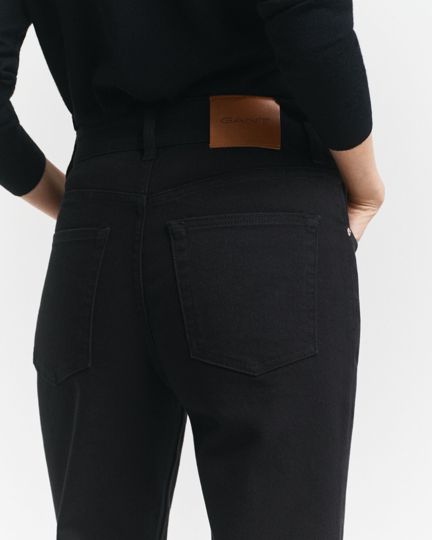 Slim Fit Schlagjeans in Schwarz