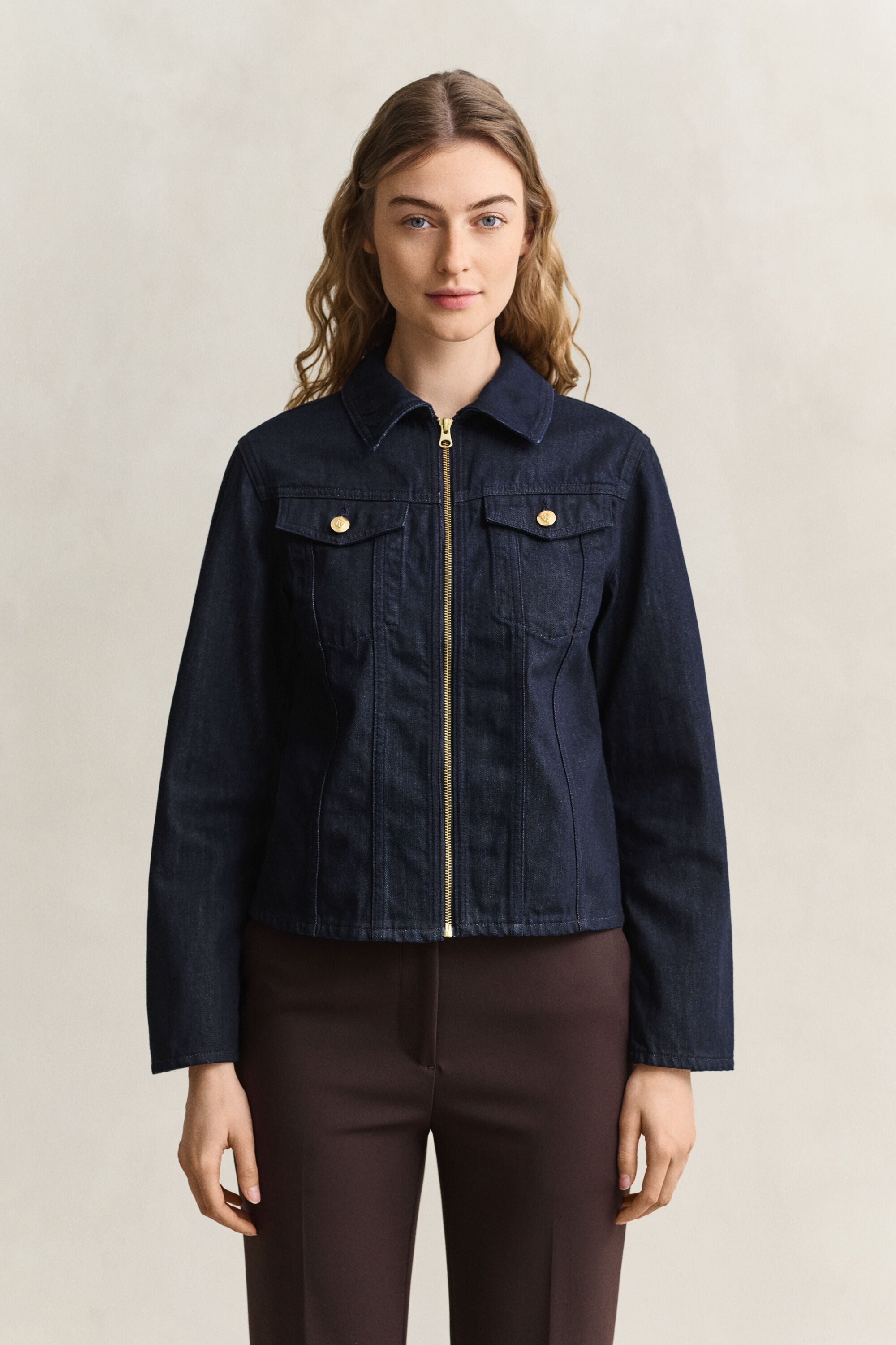 Taillierte Jeansjacke