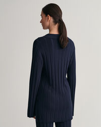 Rippstrickpullover mit offenem Kragen