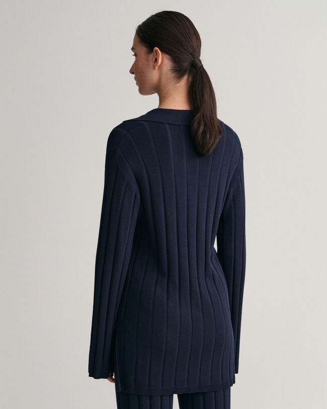 Rippstrickpullover mit offenem Kragen