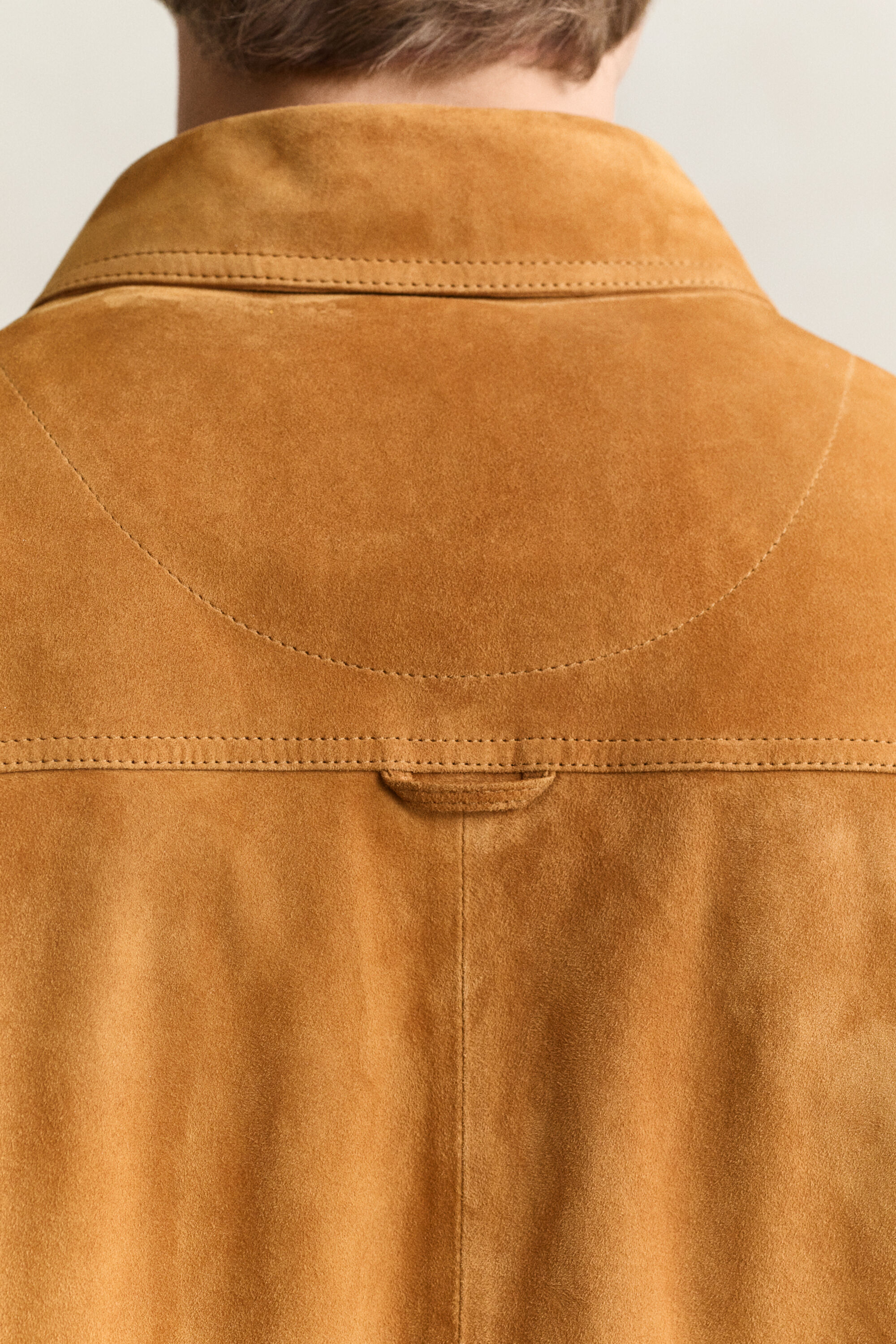 Hemdjacke aus Veloursleder